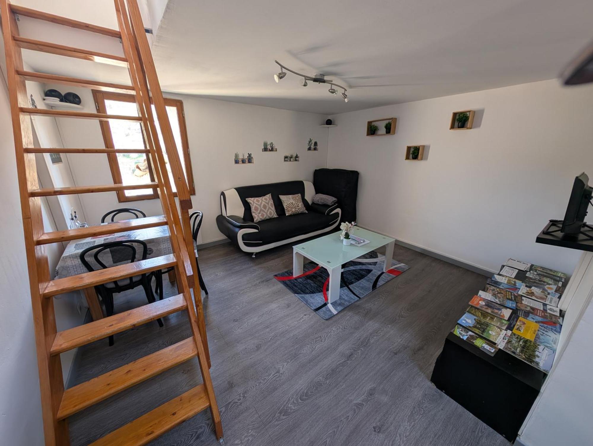Duplex "La Belle Vue " Apartment อ็องเทรอโวซ์ ภายนอก รูปภาพ